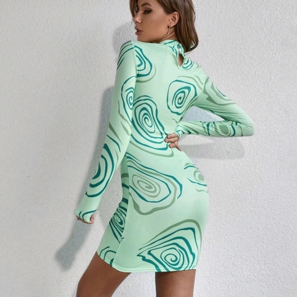 Bundle 3 Shein items for $20 - Picture 2 of 7